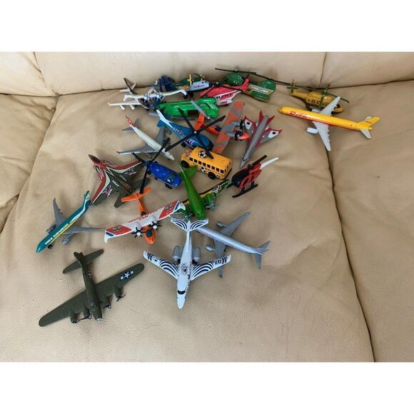 Bundle of 21DieCast Airplane Helicopter Jet Planes Military Aircraft